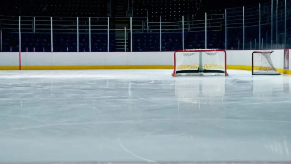 Golden Knights încearcă să oprească seria de înfrângeri împotriva Islanders