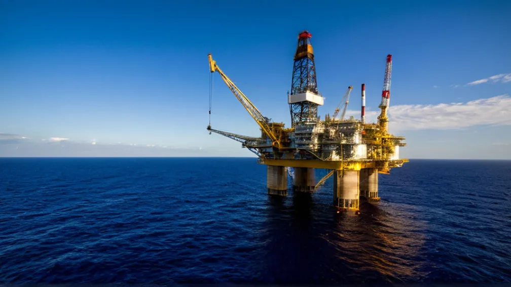 Apusul erei superputerilor petroliere