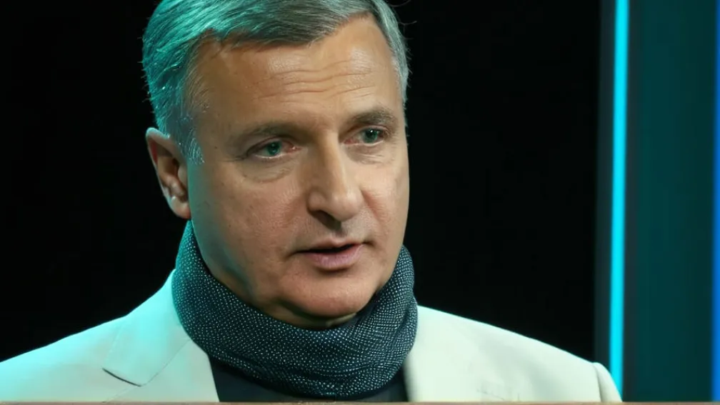 Impactul inteligenței artificiale asupra pieței muncii