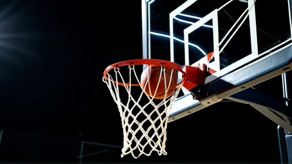 Teren de baschet gol cu iluminare cinematică