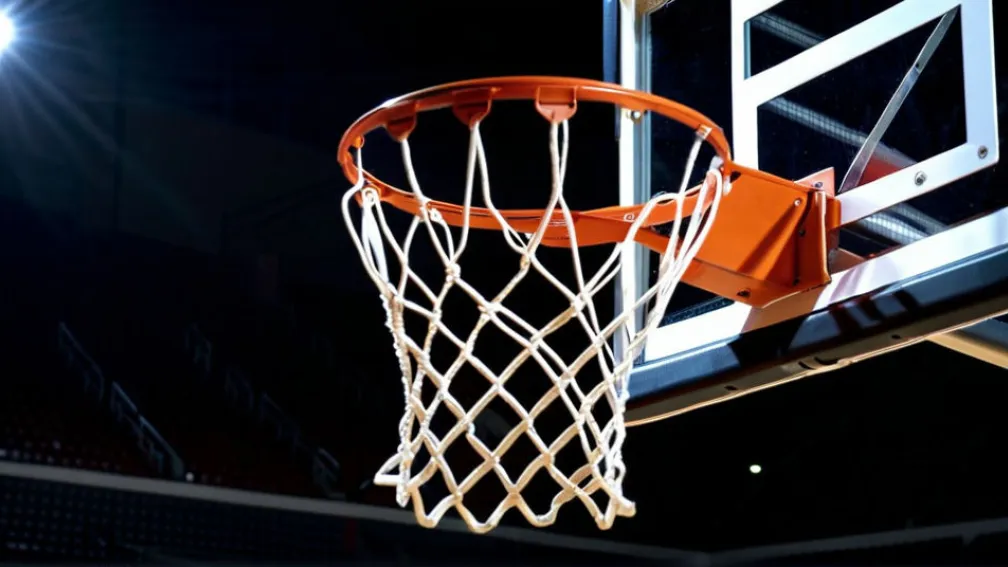 Confruntare pe Terenul de Baschet: Le Moyne Dolphins înfruntă Binghamton Bearcats