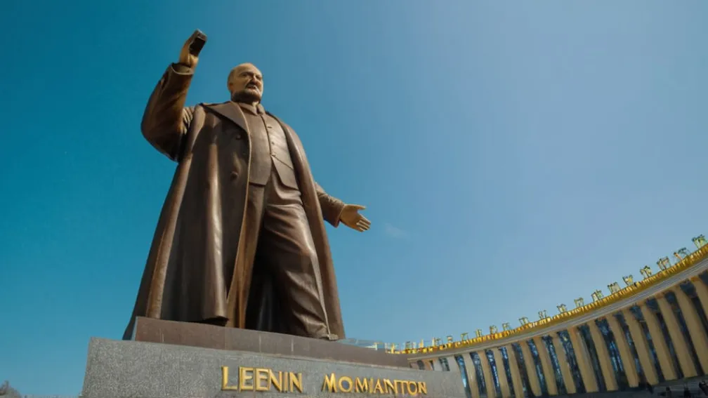 Monumentul lui Lenin din Kiev