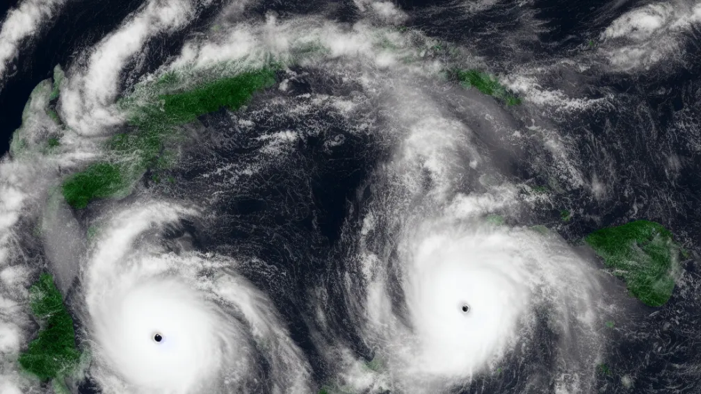Reduceri NOAA sub Trump afectează prognozele uraganelor