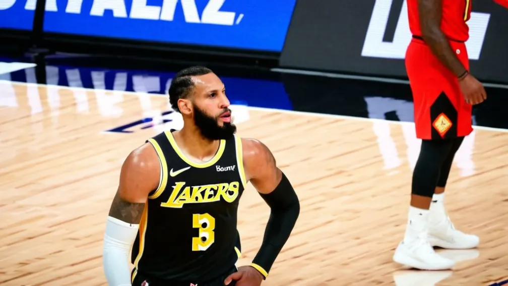 «Los Angeles Lakers» vizitează «Atlanta Hawks» pentru a-și extinde seria de victorii