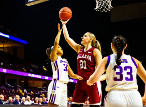 Oklahoma, a 6-a națională, domină Western Carolina cu o victorie zdrobitoare