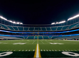 Chattanooga învinge Furman cu 45-28, condusă de patru touchdown-uri ale lui Alberson