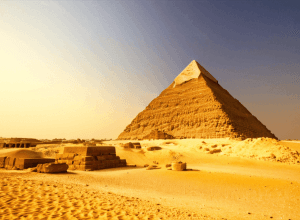 Misterele istoriei: Cine a construit piramidele?