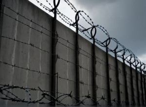 Revoltă sângeroasă într-o închisoare din Ecuador: Patru morți și zeci de răniți