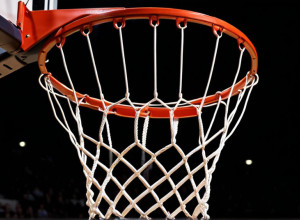 American învinge Central Penn cu un scor categoric, Jones marcând 18 puncte