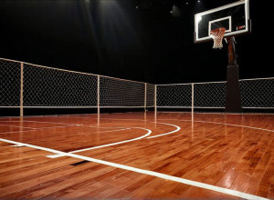 Rutgers Învinge Maine cu 72-60: Badalau Strălucește în Prima Repriză