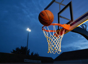 Performanță istorică: Miami depășește 100 de puncte pentru al doilea meci consecutiv, învingând Stetson