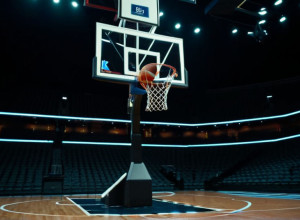 Milwaukee Bucks înving Dallas Mavericks într-un meci dramatic, cu Giannis Antetokounmpo în rol principal