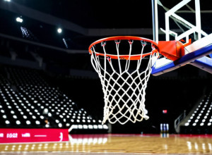 Miami (OH) învinge Mercyhurst cu 76-71; Atlason, eroul de pe bancă