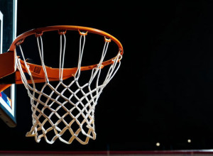 Florida Atlantic învinge Charleston cu 94-77, condusă de Kanaan Carlyle