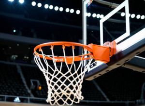 UNLV primește Montana după performanța de 25 de puncte a lui Cunningham