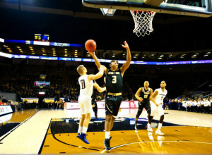 Western Michigan învinge Mount St. Mary’s cu 83-60, Griffith strălucește cu 30 de puncte