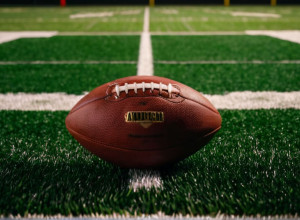 Alvin Kamara de la Saints părăsește meciul cu Falcons din cauza unei accidentări la genunchi