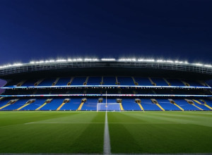 Stadionul de Fotbal Arizona Obține un Contract Record de 60 Milioane de Dolari