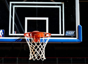 Fresno State învinge New Orleans cu 85-76, condusă de un Jake Heidbreder excepțional