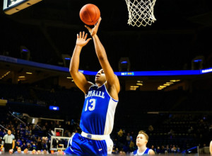 Seton Hall învinge Monmouth cu 70-58, Simpkins strălucind de pe bancă