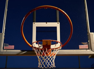 Howard înfruntă Stetson după performanța de 24 de puncte a lui Harris