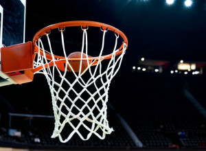 Utah Valley învinge UC Irvine cu 79-72, Isaac Davis marcând 18 puncte