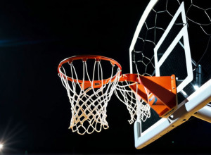 Victorie pentru Stetson: Howard învinsă cu 64-60, Kuhl liderul marcator