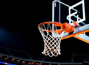 Georgia Bulldogs a zdrobit Bellarmine cu 104-59 în deschiderea sezonului: Cain și Wilkinson, câte 15 puncte