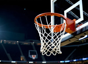 Baschet: New Haven învinge Salve Regina cu 78-47