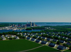 Guvernatorul din Connecticut, Ned Lamont, candidează pentru un al treilea mandat, evidențiind progresele și provocările