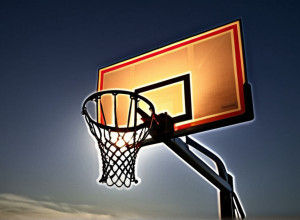 McNeese Învinge Louisiana cu 88-62: Victorie Convingătoare în Baschetul Colegial