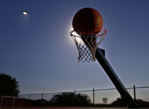 Meci de baschet universitar: Catamounts de la Western Carolina înfruntă Spartans de la South Carolina Upstate