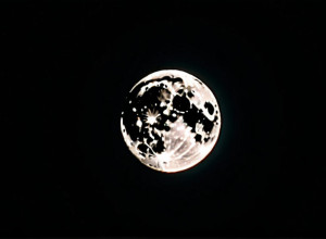 Ultimul Superlună al Anului: Cum Să O Observi