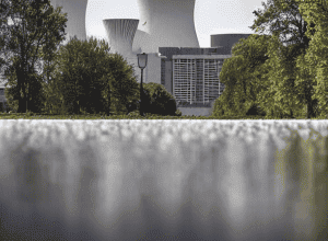 Trump Vrea Controlul Centralelor Nucleare din Ucraina: Implicații?