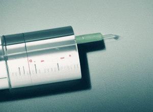 Demisie șoc la FDA: Oficialul Vaccinurilor Acuză Kennedy de Dezinformare