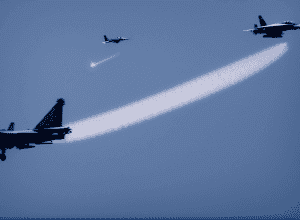 Avion de vânătoare al Marinei SUA s-a scufundat în Marea Roșie după ce a căzut de pe portavionul "Truman"