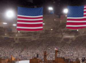 În discursul de absolvire din Alabama, Trump abordează și politica