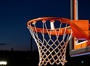 Programul transmisiunilor sportive pentru 6 noiembrie: Baschet universitar și NHL