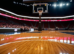Ahmad Henderson II a marcat 23 de puncte pentru a ajuta UIC să învingă Detroit Mercy cu 91-71 în deschiderea sezonului