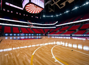 Cincinnati învinge Dayton cu 74-62, Thomas conduce ofensiva