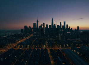 Activista Progresistă Katie Wilson Câștigă Alegerile pentru Primăria Seattle: O Nouă Direcție Politică Urbană