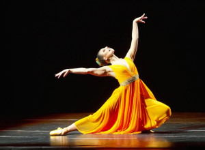 Noul dans viral "Mandarin"