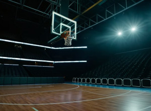 Michigan State, locul 22, înfruntă Eastern Illinois: Alexander, în formă maximă