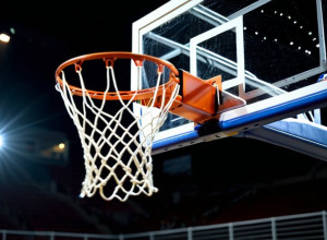 Bulldogs și Spartans se înfruntă în Asheville: Analiza Meciului de Baschet