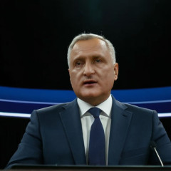 Impactul inteligenței artificiale asupra pieței muncii