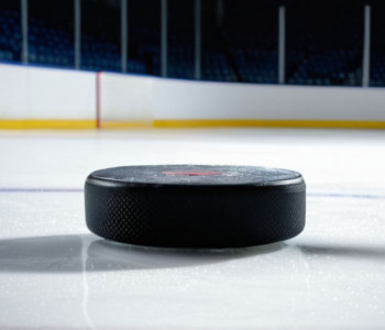 Canucks, cu trei înfrângeri consecutive, se pregătesc pentru meciul cu Lightning