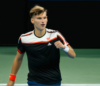 Jannik Sinner se califică în finala ATP Finals, învingându-l pe Alex de Minaur