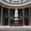 Administrația Trump: Interzicerea Mascotelor în New York Încalcă Drepturile Civile