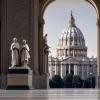 Moment Istoric la Vatican: A Fost Ales Primul Papă de Origine Americană