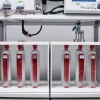 Partenerul lui Elizabeth Holmes a lansat un nou startup în domeniul testării sângelui